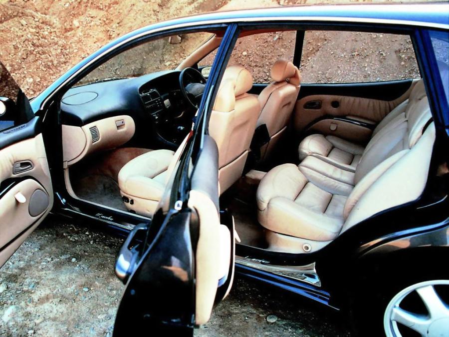  Lexus Landau Concept 1994 года  (фото 6 из 9)